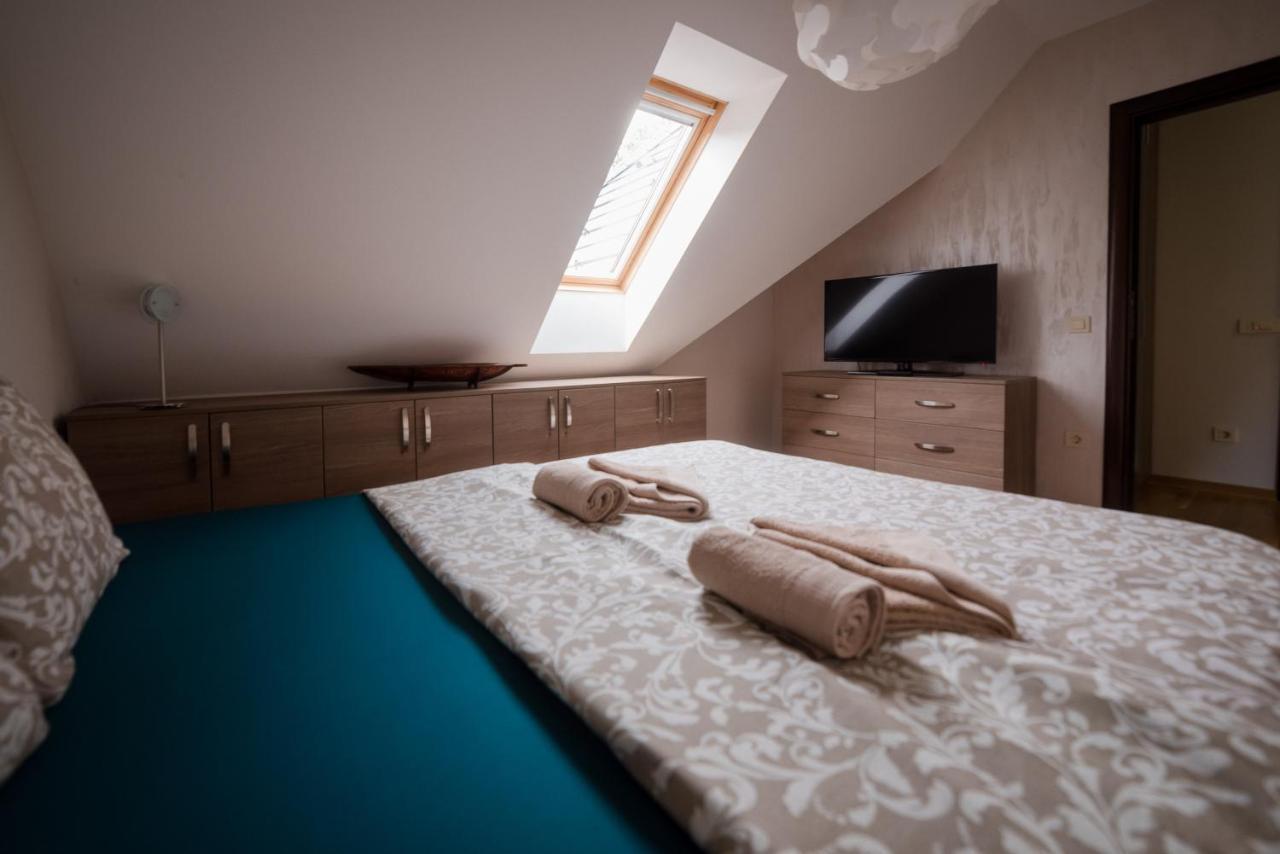 Apartment Zvezdana Prasina *